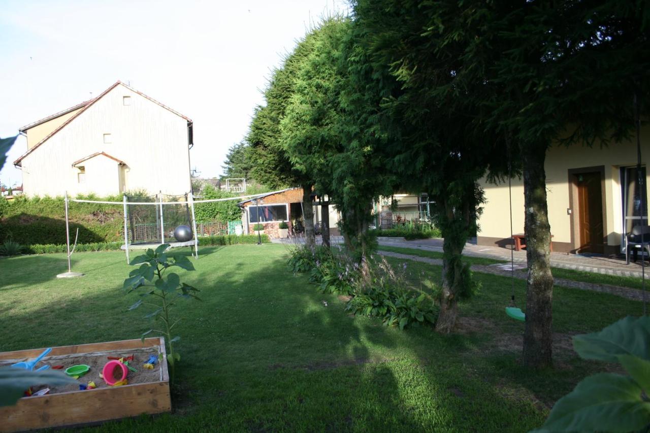 Sianowskie Ranczo Exterior foto